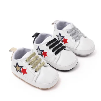 Весенне-осенняя детская белая обувь на мягкой подошве Для маленьких девочек и маленьких мальчиков, первые ходунки из искусственной кожи, домашняя обувь для малышей-звездочек