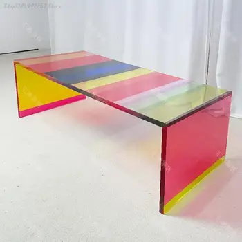 Изготовленный на заказ Дизайнерский нишевый журнальный столик из радужного акрила в стиле Мемфиса, отличительный Семицветный прямоугольный простой столик