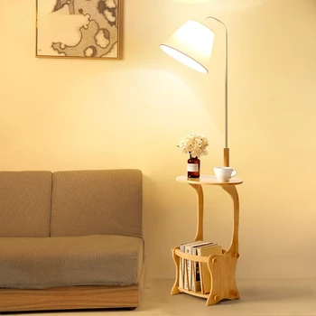 Напольный светильник в скандинавском стиле, современная простая спальня, прикроватная лампа, гостиная, журнальный столик, диван рядом с напольным светильником из массива дерева